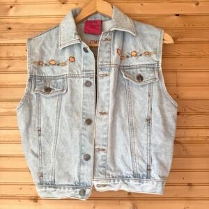 VTG 90s Carol's Denims Jean Vest Floral Embroidery Sz Medium Light Blue Boho